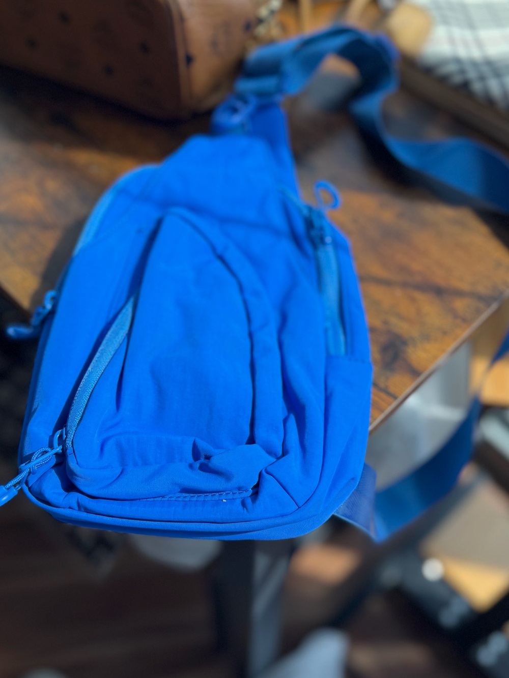 Bright Blue Nylon Sling Crossbody Bag – Adjustable Strap – Multiple Zip Pockets